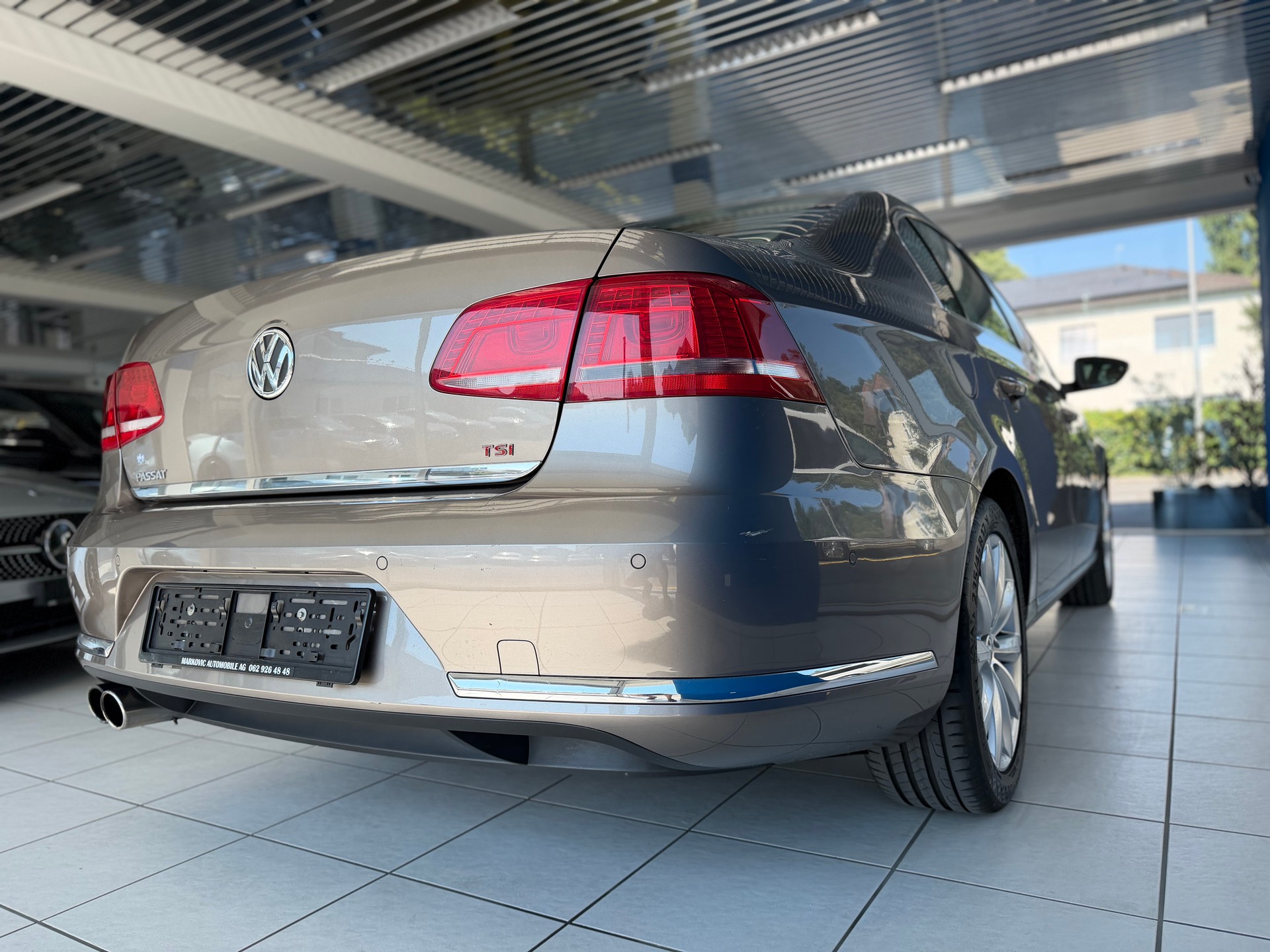 VW Passat 1.8 TSI Highline DSG-image-5