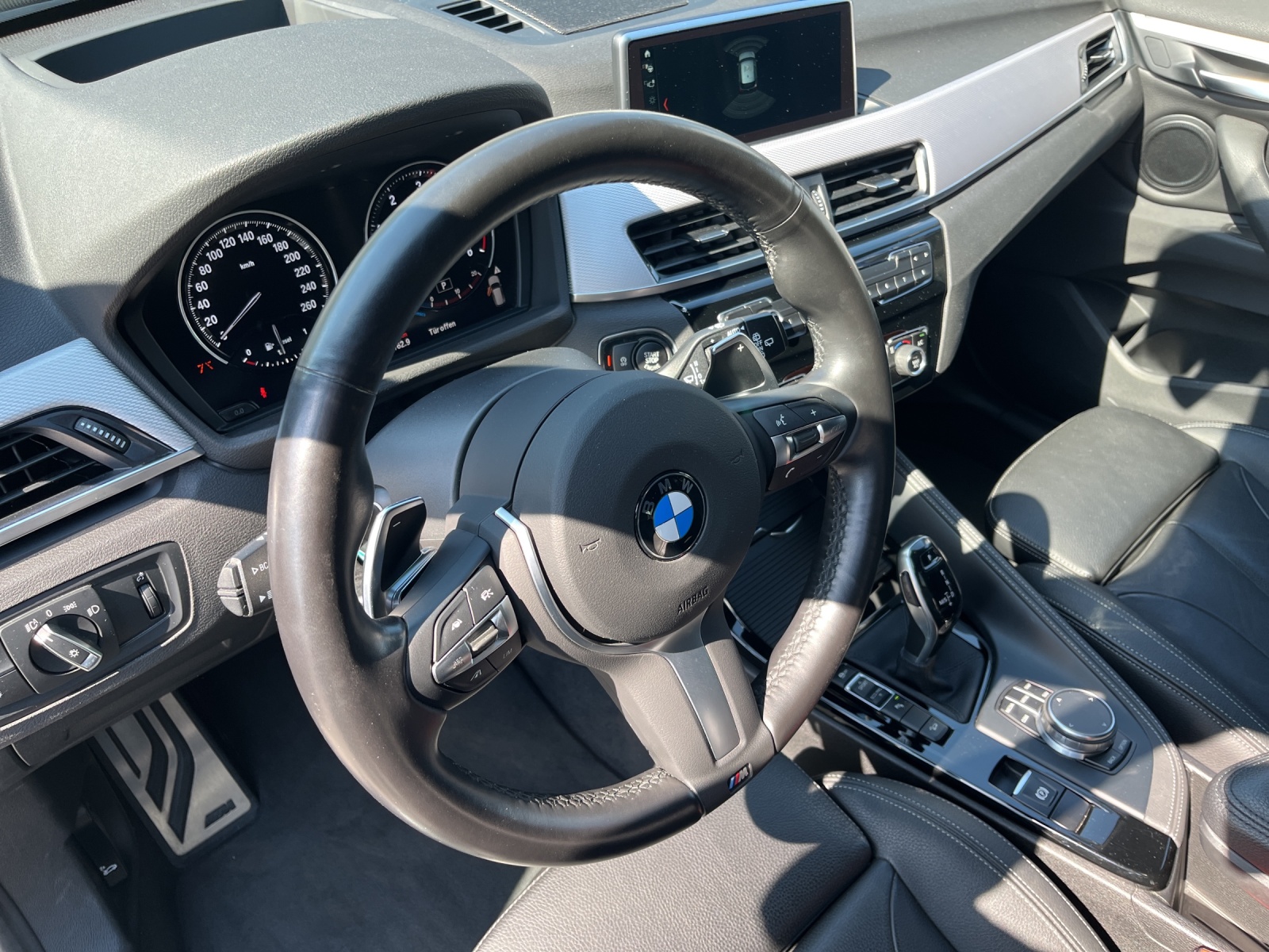BMW X1 20d xDrive SAG-image-9