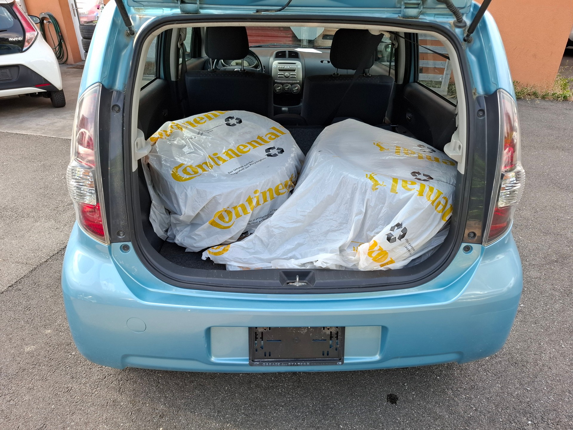DAIHATSU Sirion 1.3 S eco-4WD Automatic-image-11
