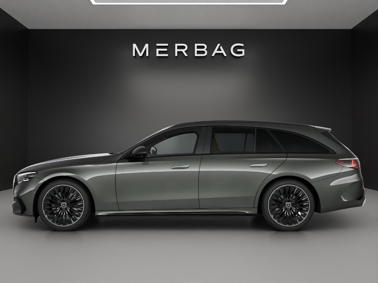 MERCEDES-BENZ E 220 d T 4Matic 9G-Tronic-image-2