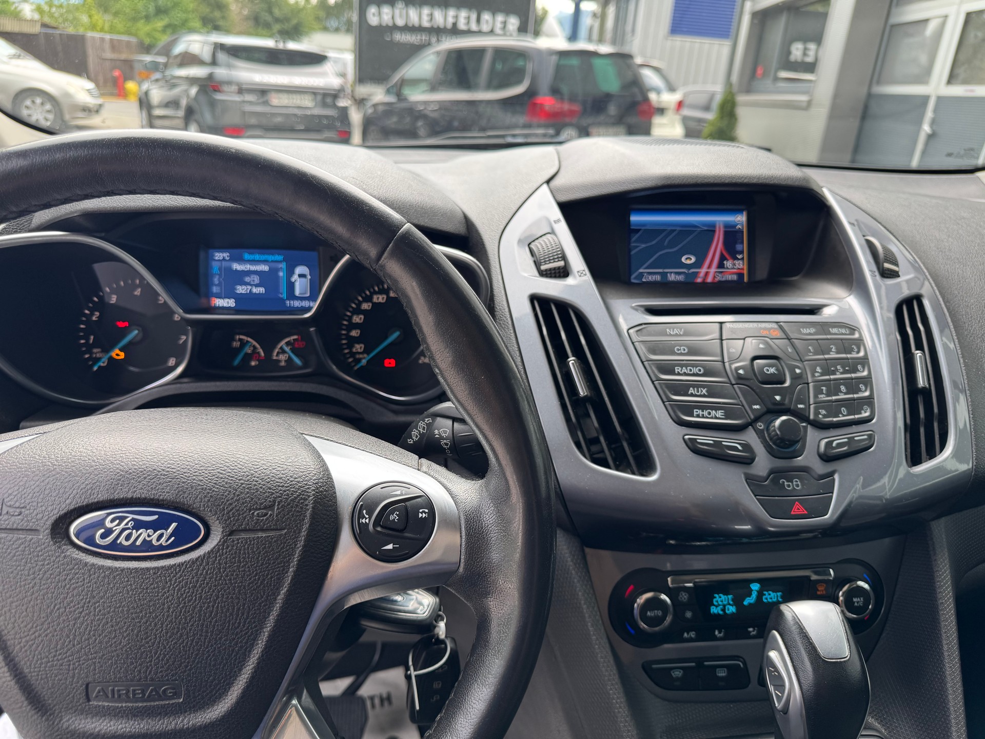 FORD Tourneo Connect 1.6 SCTi Titanium Automatic-image-7