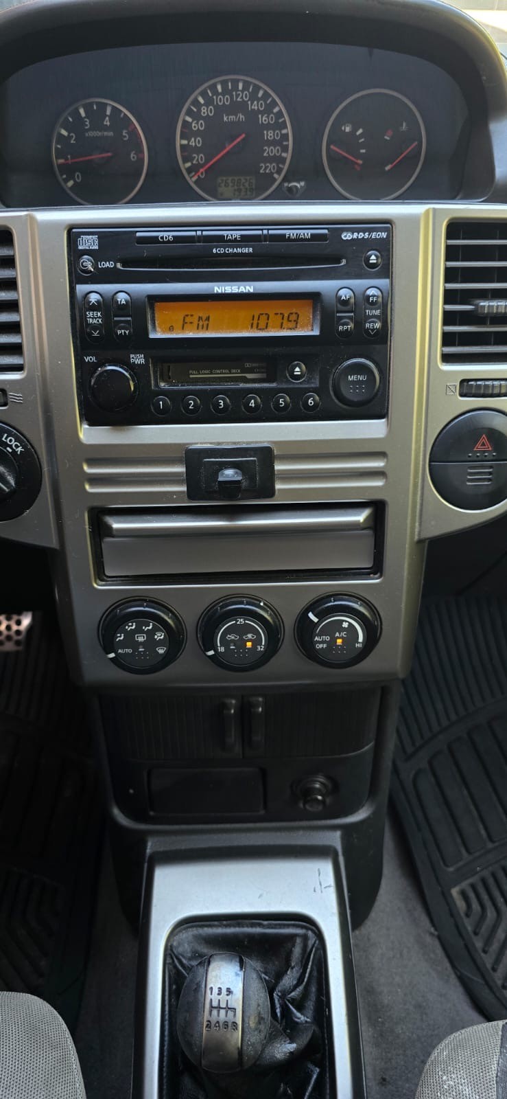 NISSAN X-Trail 2.2 DCI Comfort-image-8