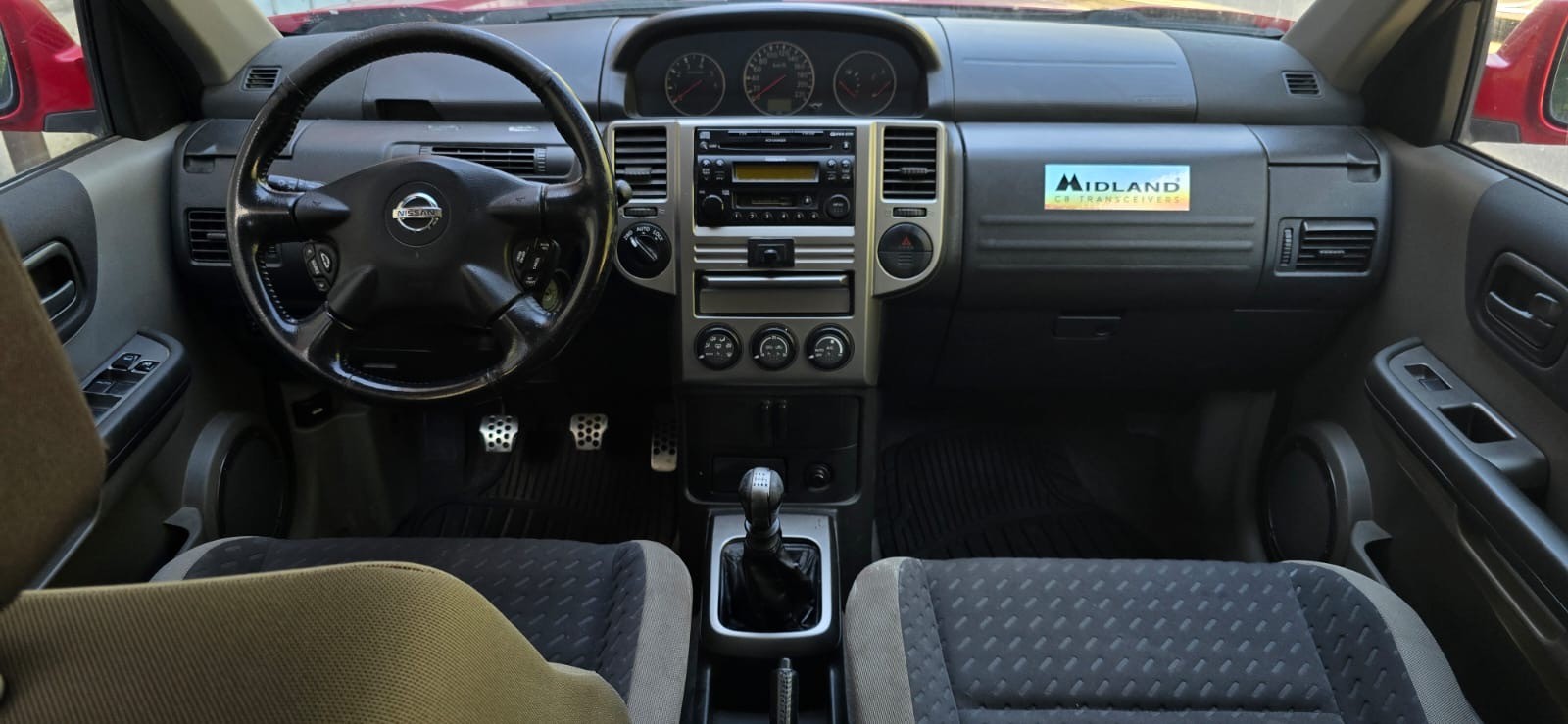 NISSAN X-Trail 2.2 DCI Comfort-image-9