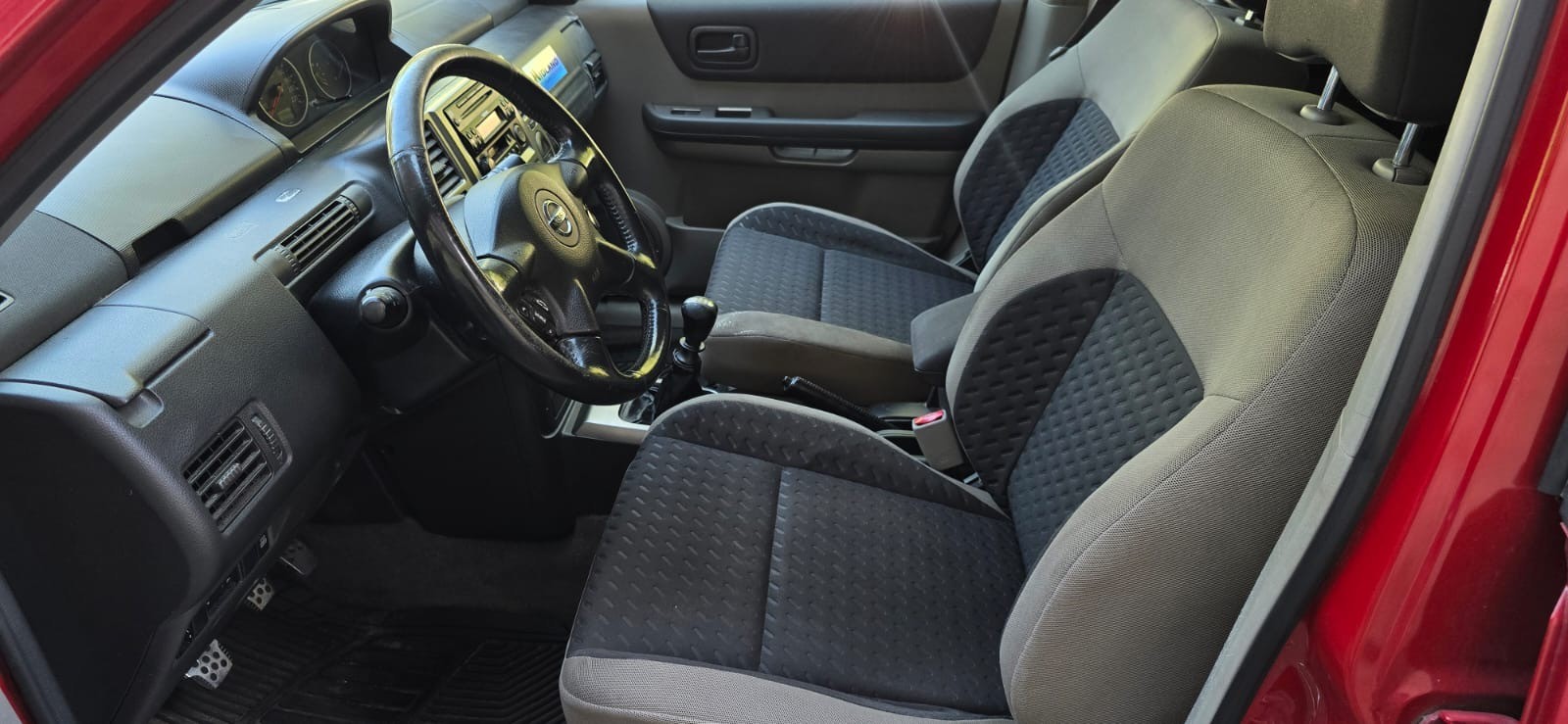 NISSAN X-Trail 2.2 DCI Comfort-image-7