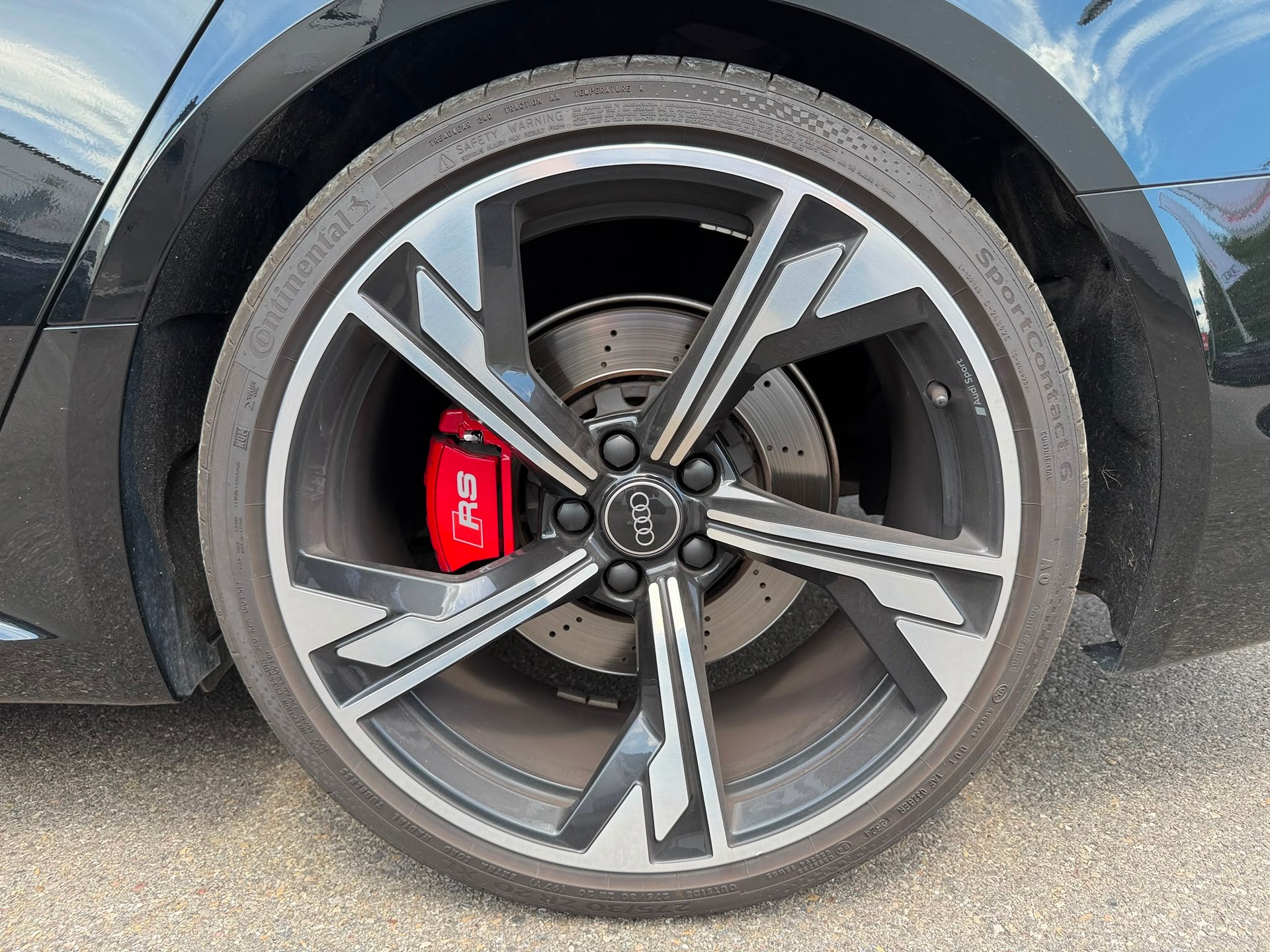 AUDI RS4 Avant quattro tiptronic-image-10