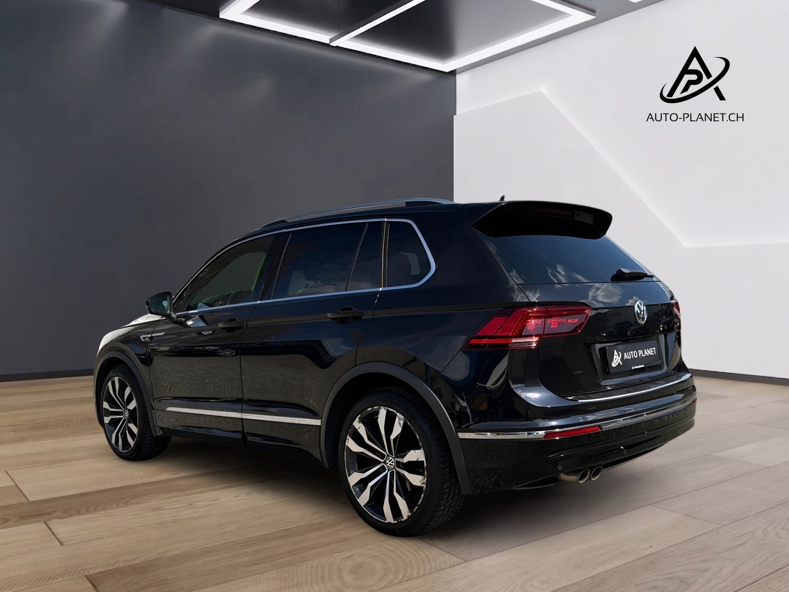 VW Tiguan 2.0 TDI SCR Highline 4Motion DSG-showroom-element-2
