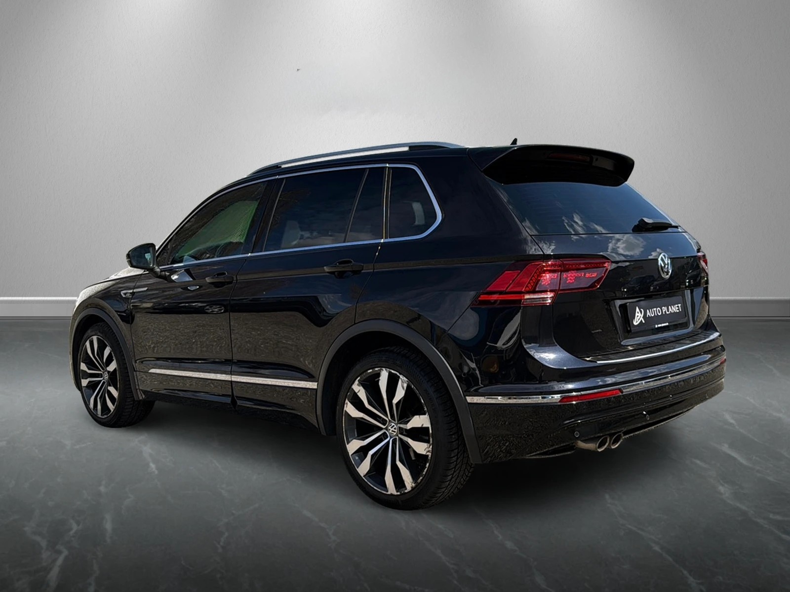 VW Tiguan 2.0 TDI SCR Highline 4Motion DSG — slika 3