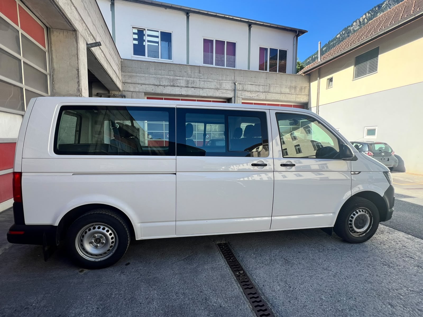 VW T6 2.0 TDI 4Motion-image-4