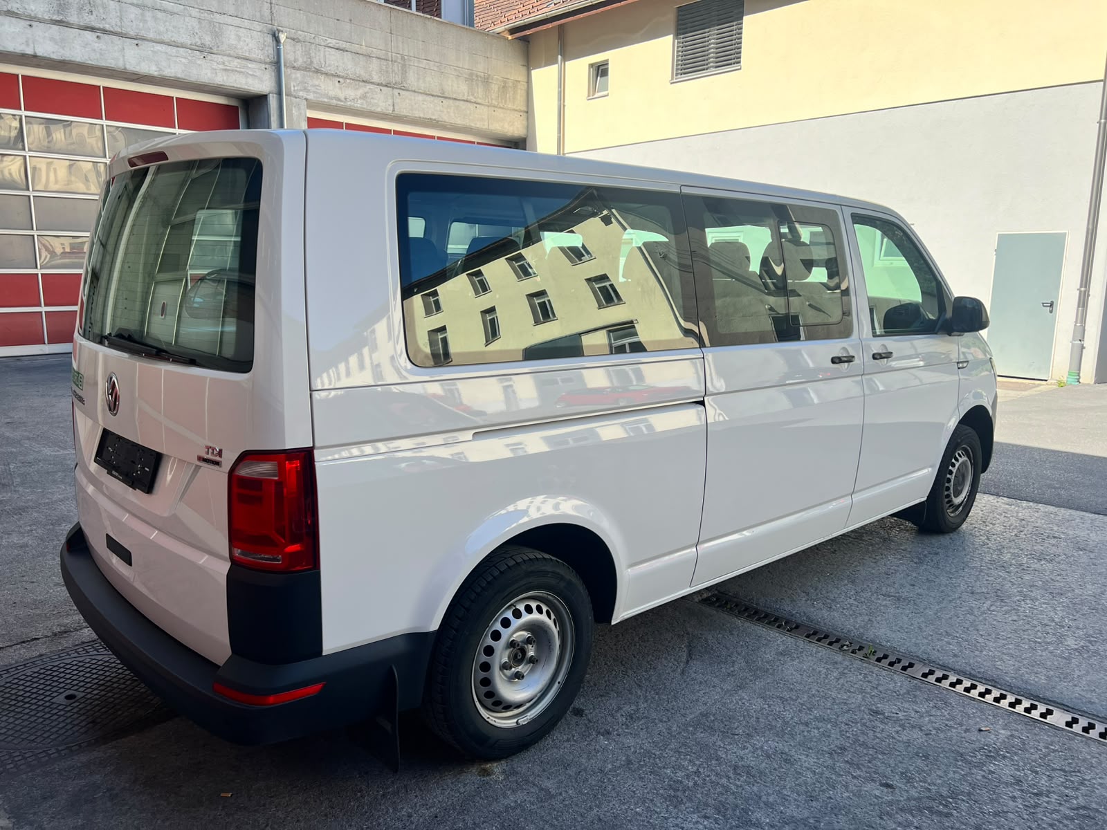VW T6 2.0 TDI 4Motion-image-6
