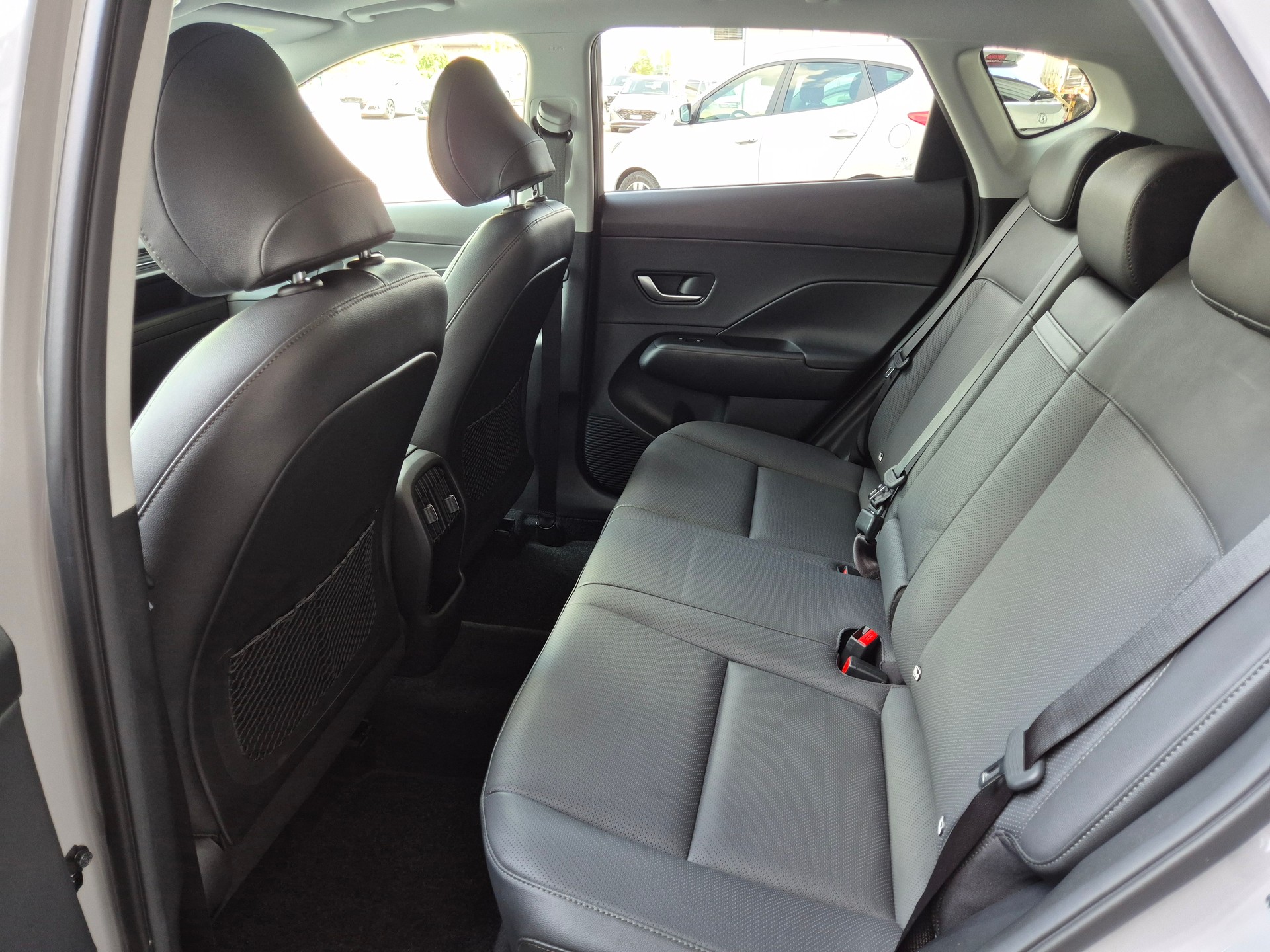 HYUNDAI Kona 1.6 T-GDi Vertex 4WD DCT-image-11
