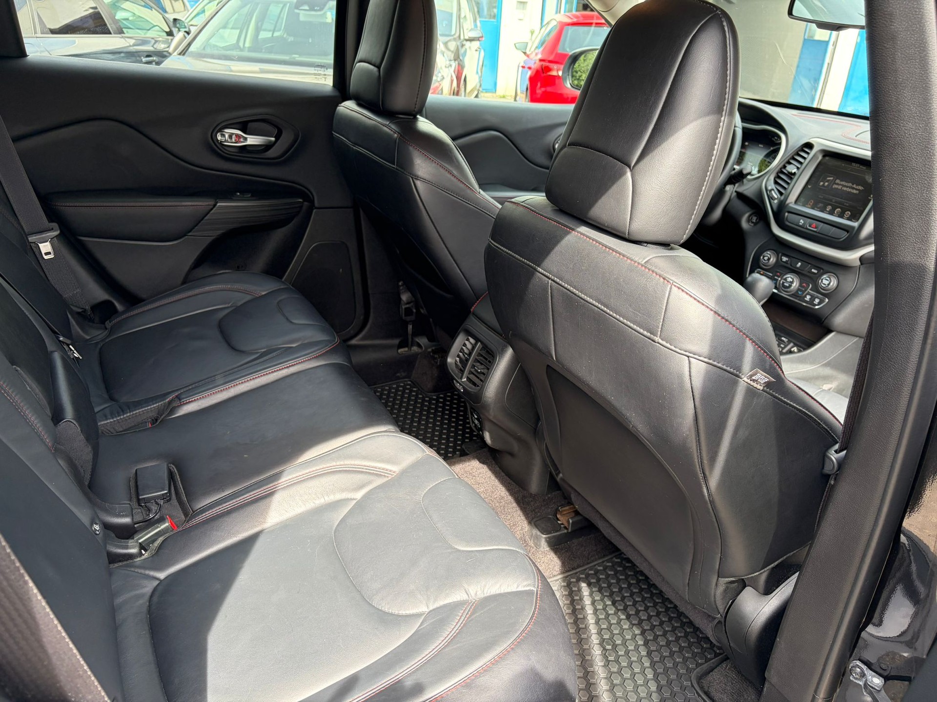 JEEP Cherokee 3.2 Trailhawk AWD 9ATX-image-10