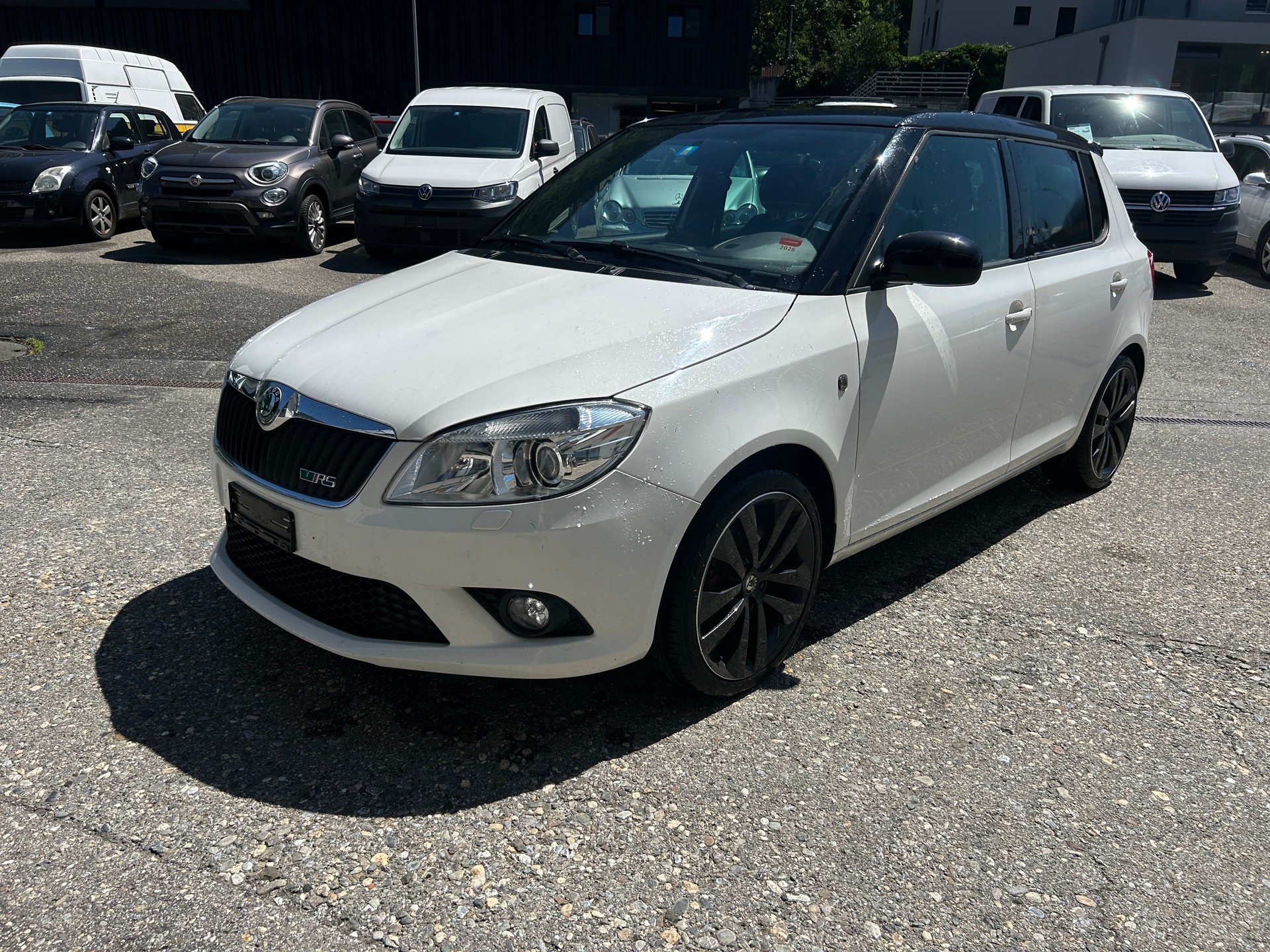SKODA Fabia 1.4 TSI RS DSG-image-1