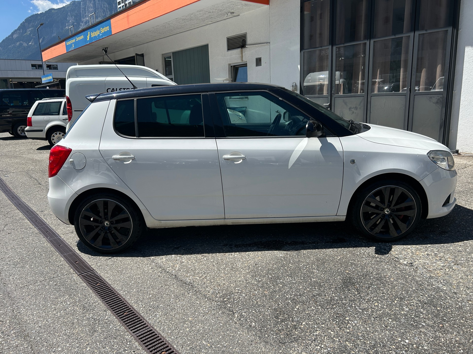 SKODA Fabia 1.4 TSI RS DSG-image-6