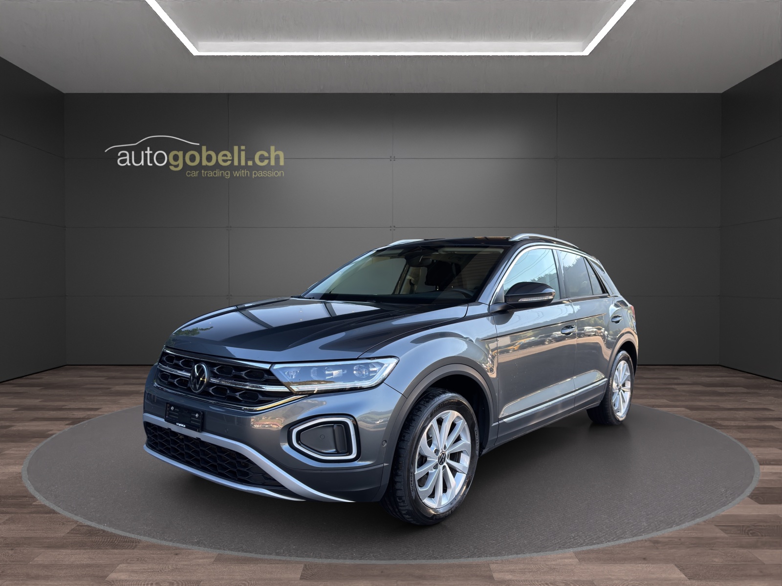 VW T-Roc 2.0 TSI Style DSG 4Motion-image-0