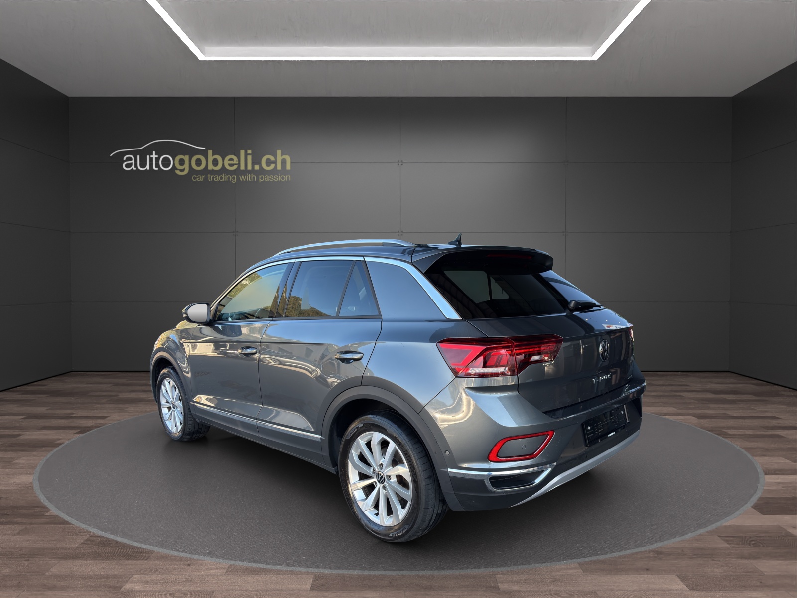 VW T-Roc 2.0 TSI Style DSG 4Motion-image-1