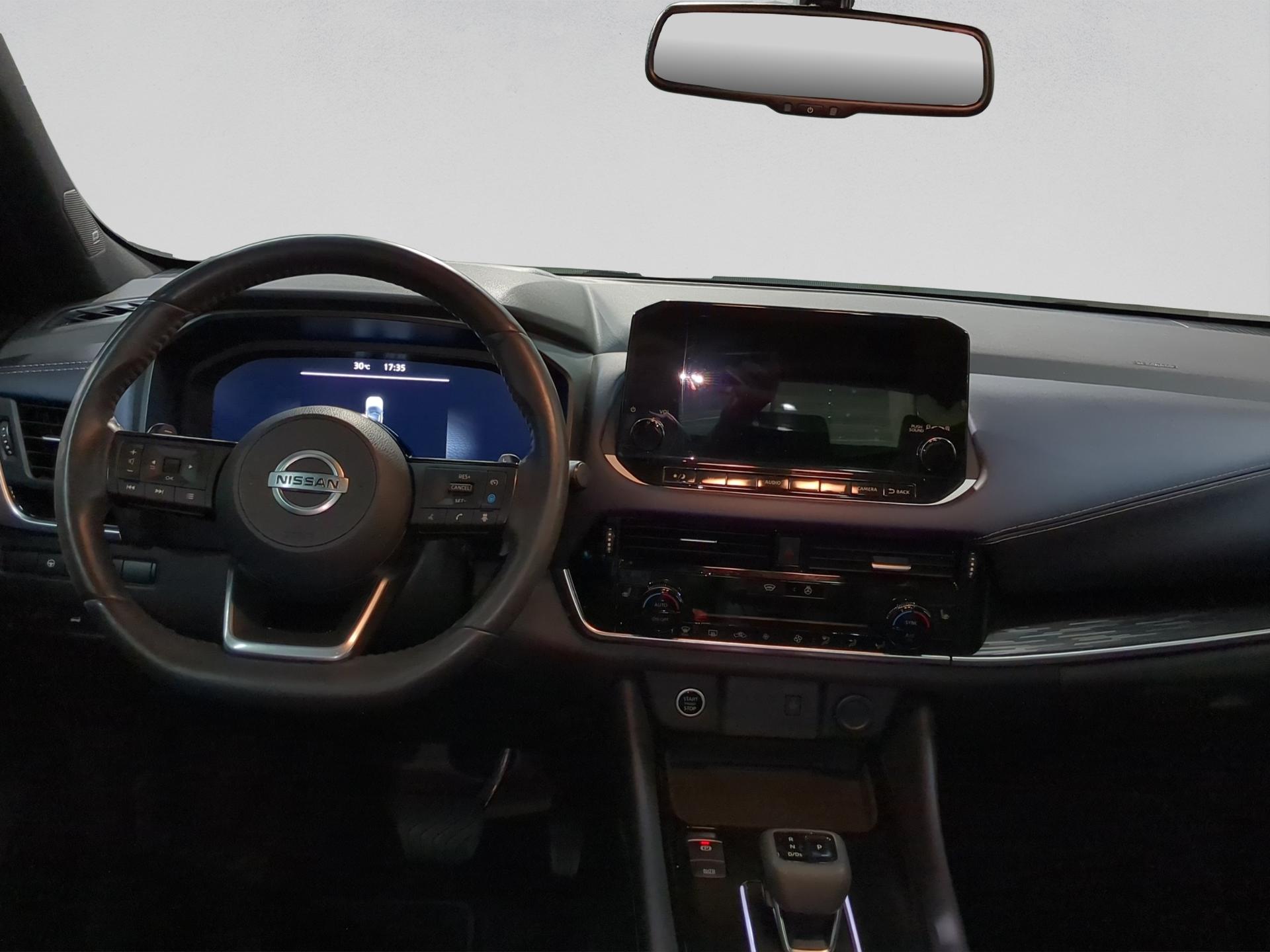 NISSAN Qashqai 1.3 DIG-T MHEV Tekna+ Xtronic 4x4-image-12