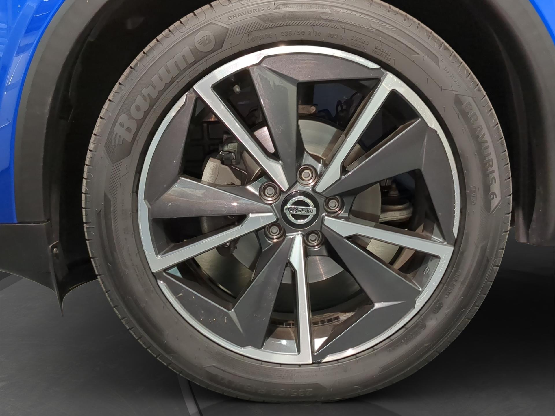 NISSAN Qashqai 1.3 DIG-T MHEV Tekna+ Xtronic 4x4-image-22