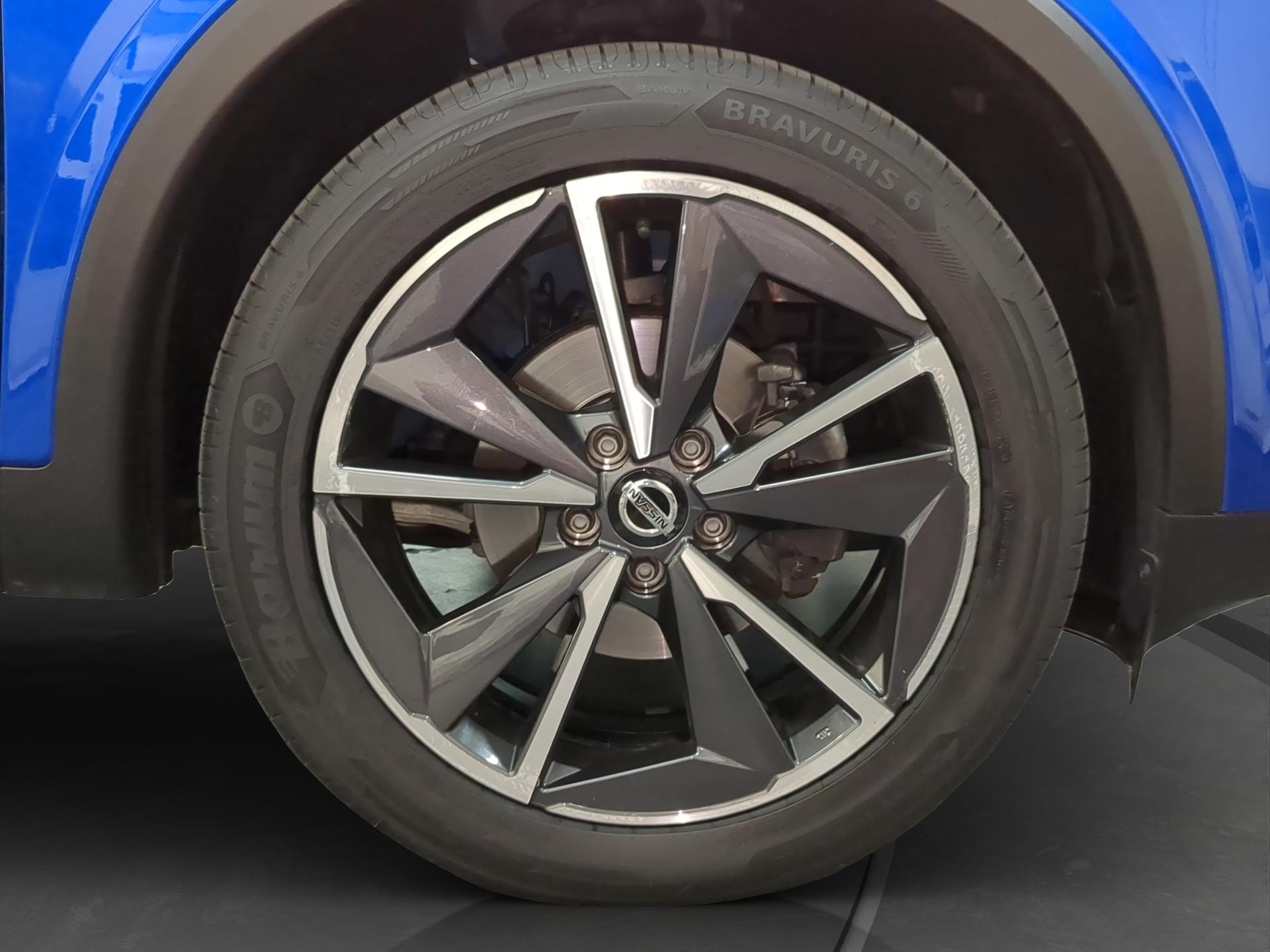NISSAN Qashqai 1.3 DIG-T MHEV Tekna+ Xtronic 4x4-image-16