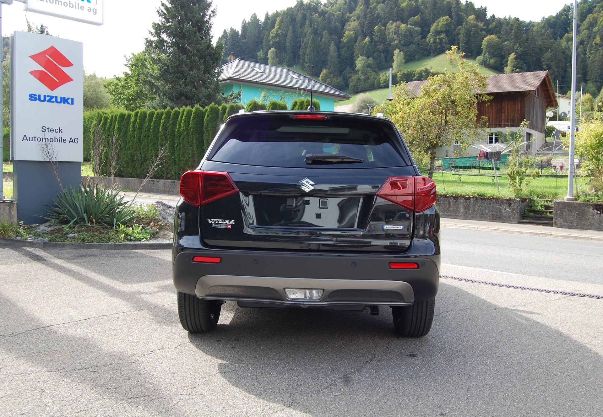 SUZUKI Vitara 1.4 Boosterjet Compact Top 4x4 Hybrid Automatic-image-6