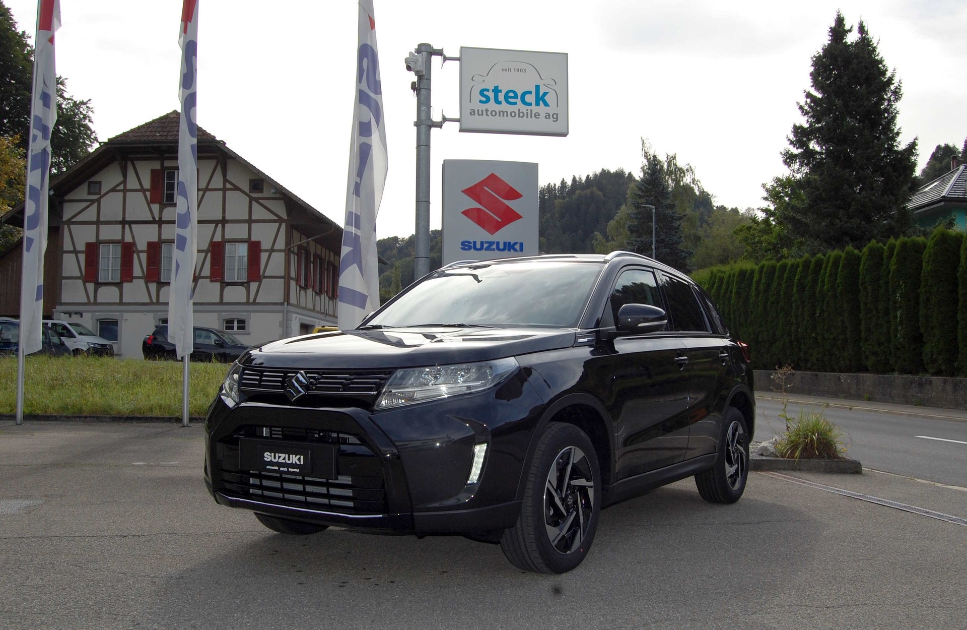 SUZUKI Vitara 1.4 Boosterjet Compact Top 4x4 Hybrid Automatic-image-0