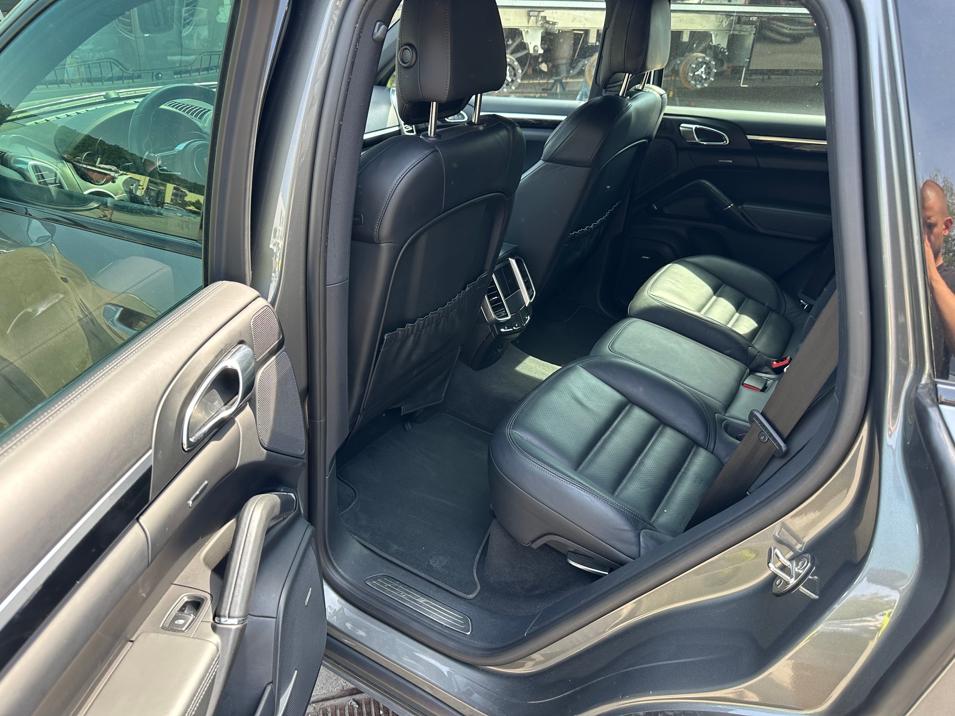PORSCHE Cayenne S Diesel-image-7