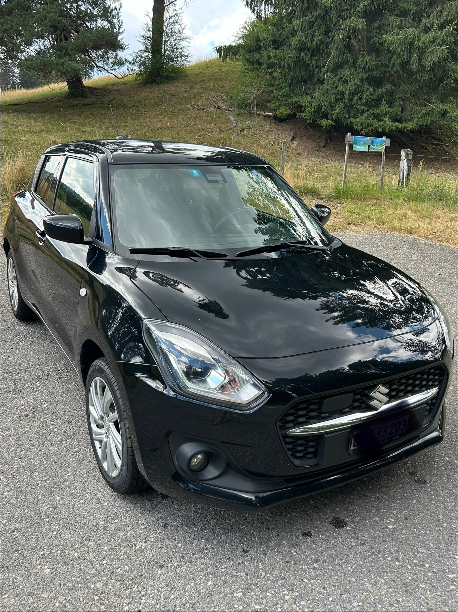 SUZUKI 1.2 Compact Top Hybrid 4x4-image-0