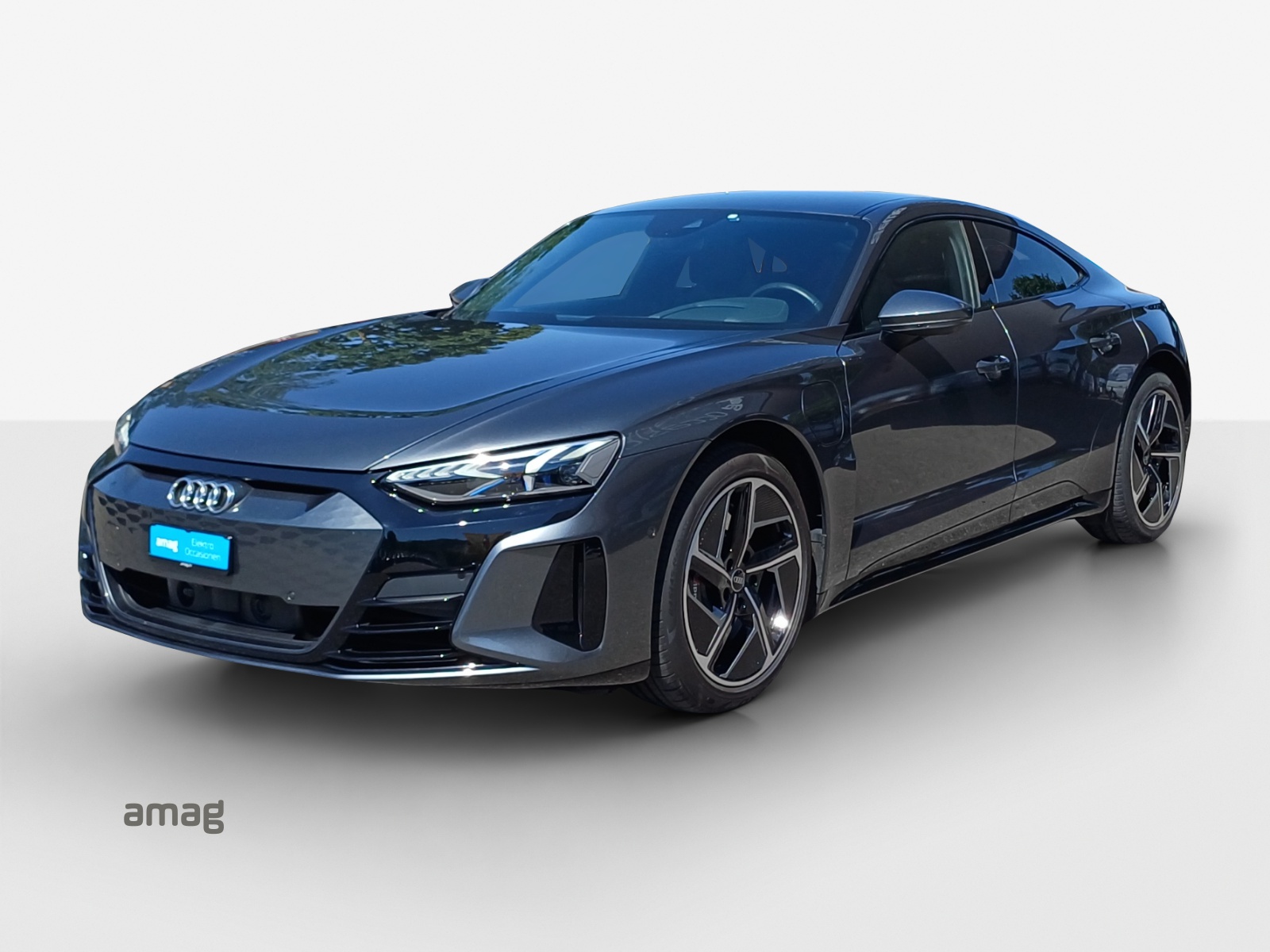 AUDI e-tron GT quattro-image-0
