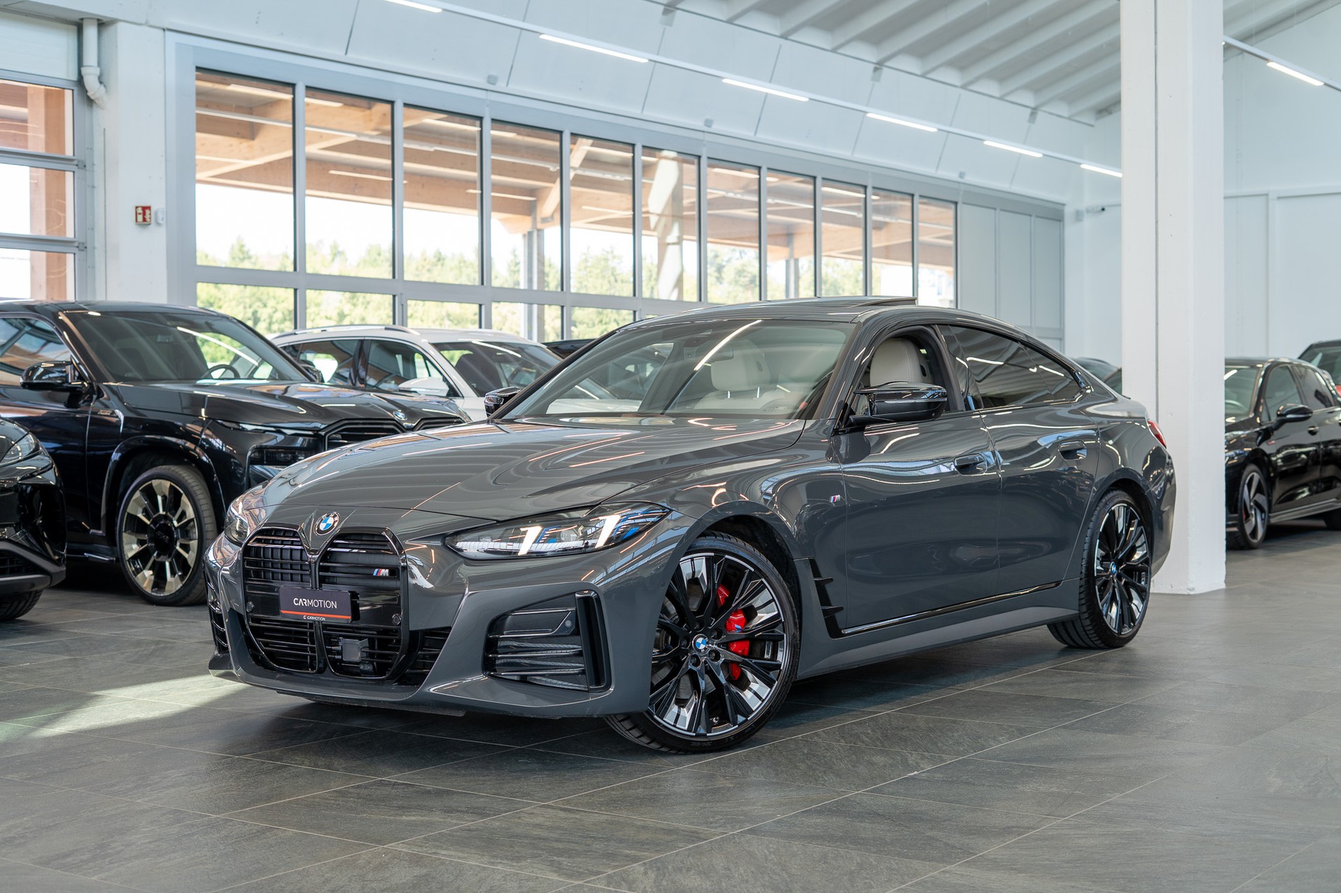 BMW M440i xDrive Gran Coupé / LCI / Panorama-Schiebedach / Head-Up Display