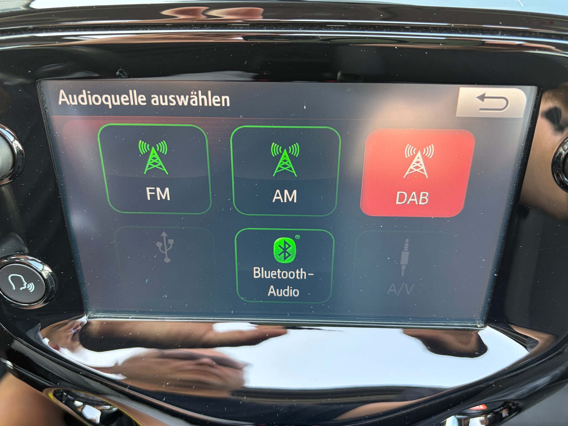 PEUGEOT 108 e-1.0 VTi Stop&Start Allure Top-image-20