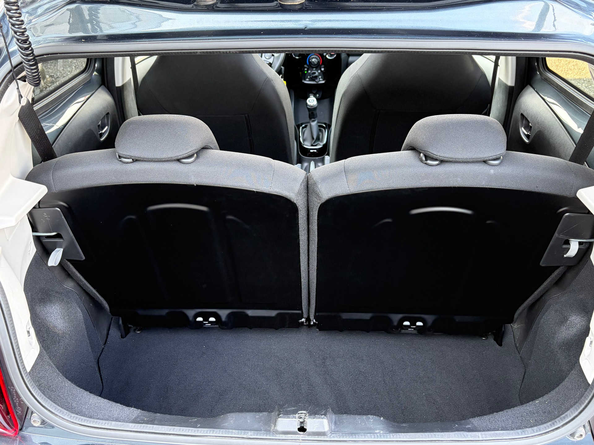PEUGEOT 108 e-1.0 VTi Stop&Start Allure Top-image-6