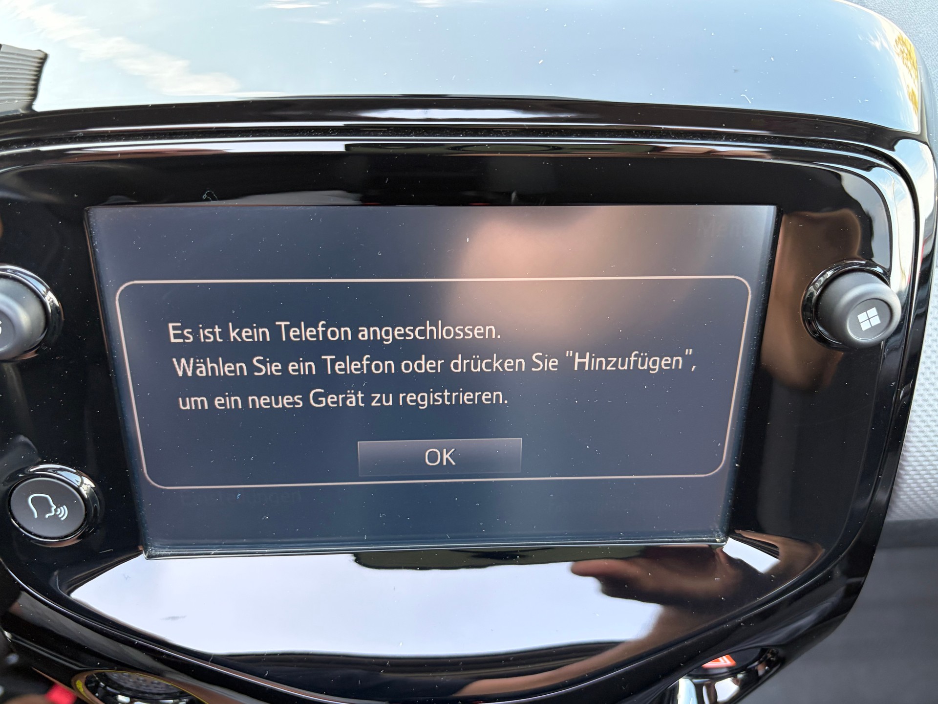 PEUGEOT 108 e-1.0 VTi Stop&Start Allure Top-image-22