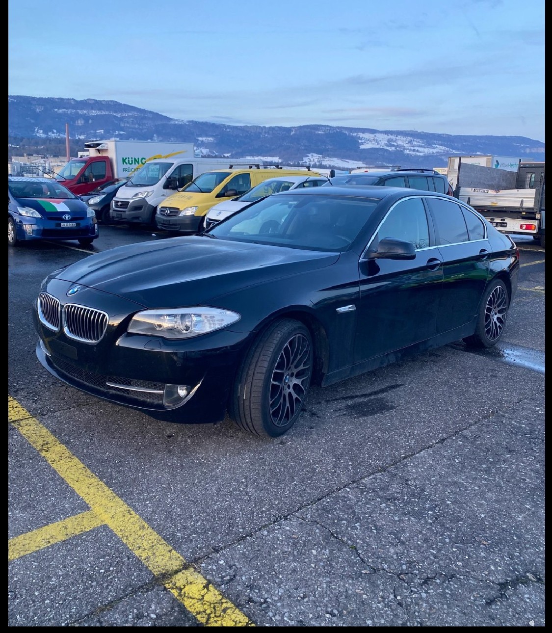 BMW 528i xDrive Steptronic-image-15