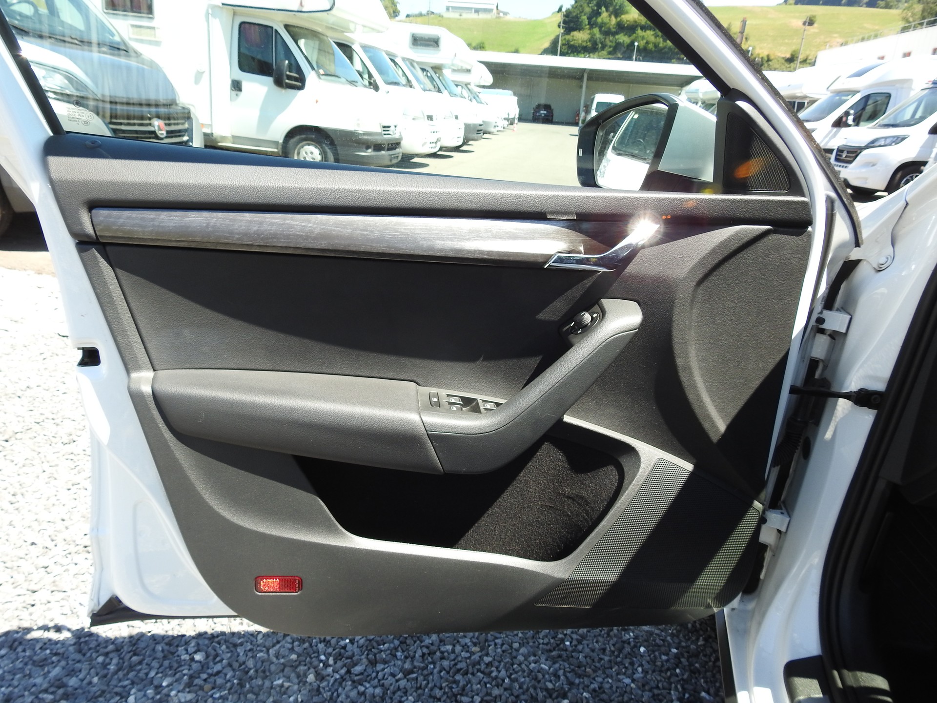 SKODA Octavia Combi 2.0 TDI Scout 4x4 DSG-image-10
