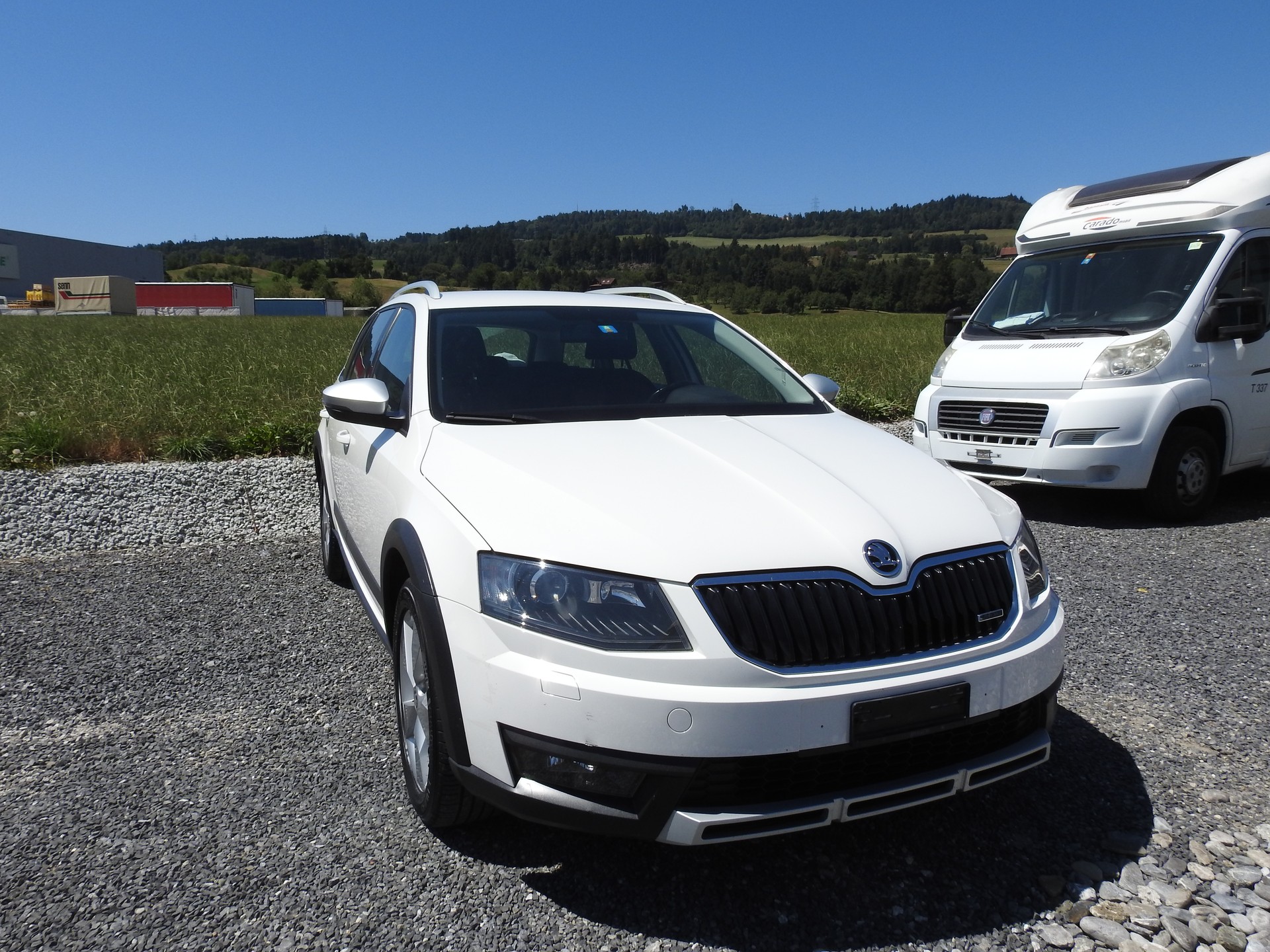 SKODA Octavia Combi 2.0 TDI Scout 4x4 DSG-image-7