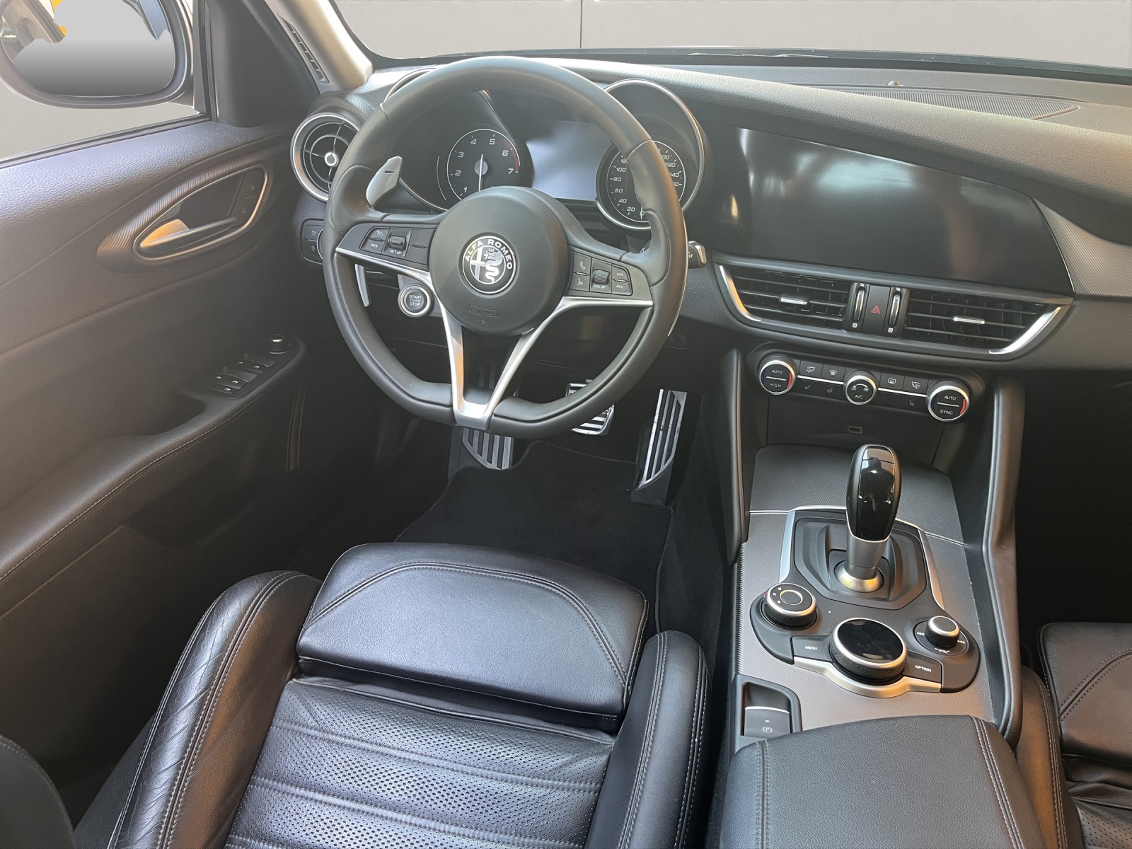 ALFA ROMEO Giulia 2.0 Q4 Veloce-image-13