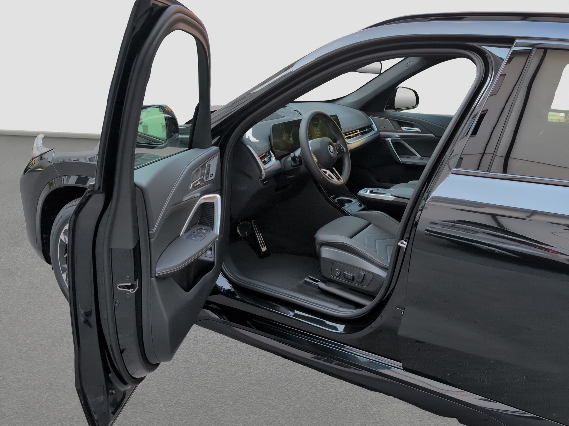 BMW iX1 xDrive 30 M Sport Pro-image-7