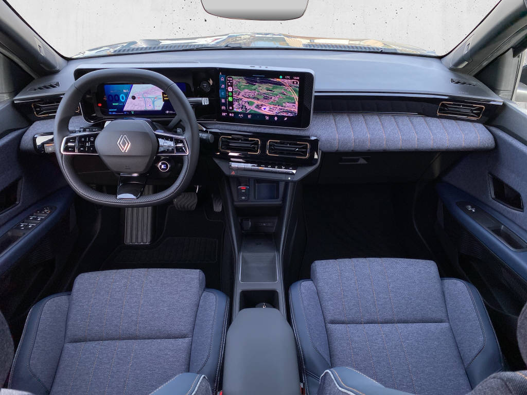 RENAULT R4 E-Tech electric techno 150PS Comfort Range-image-6