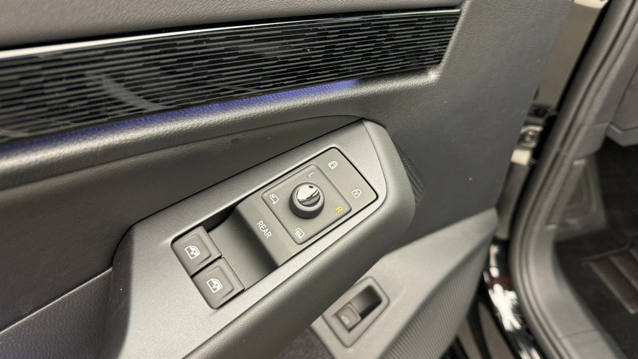 VW ID.7 Tourer Pro 77 kWh Pro-image-8