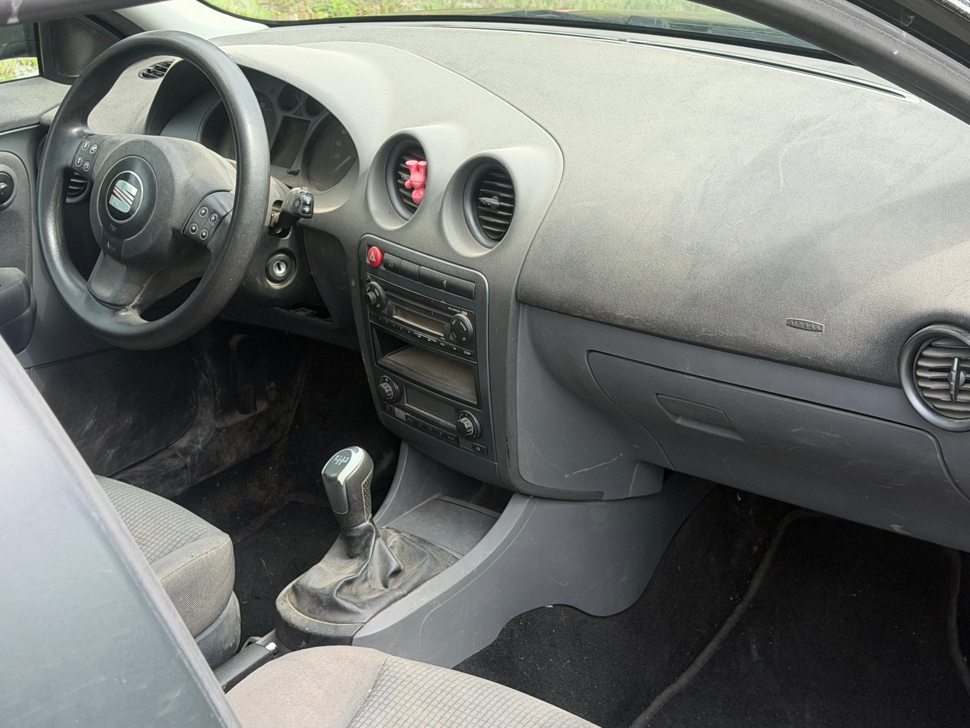 SEAT Ibiza 1.4 16V Sport-image-5