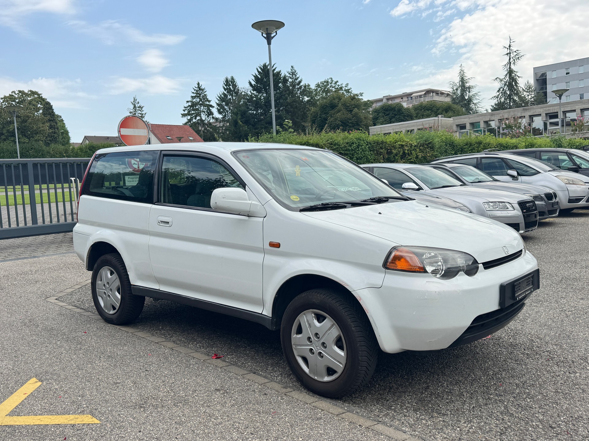 HONDA HR-V 1.6i 4WD Sport-image-2
