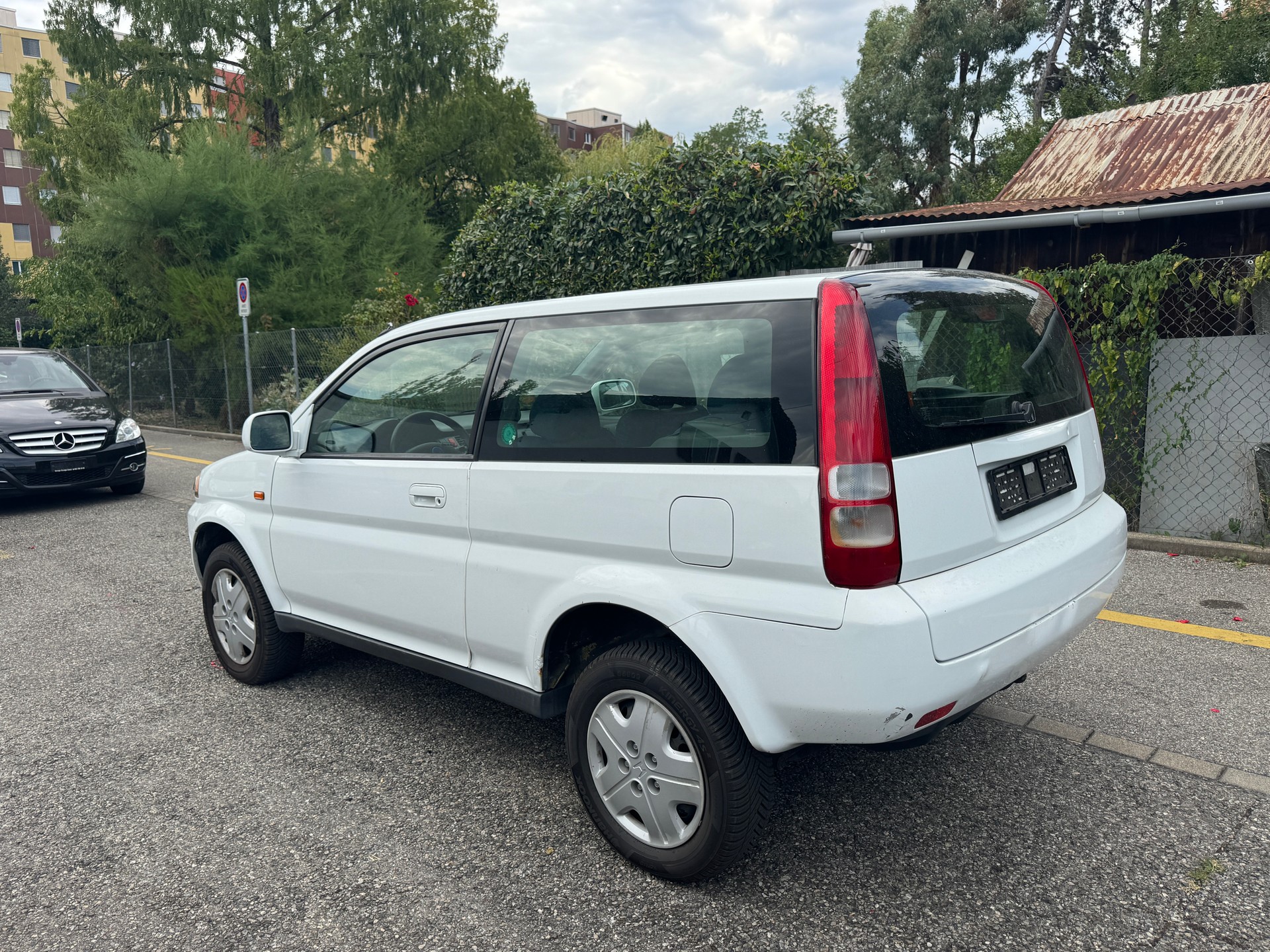 HONDA HR-V 1.6i 4WD Sport-image-4