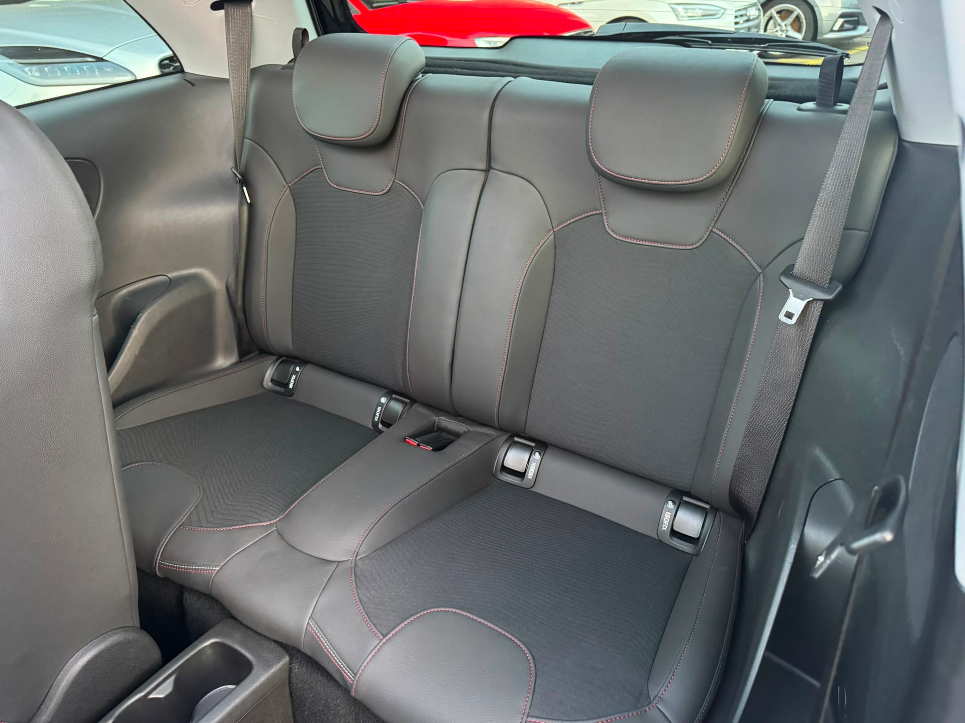 OPEL Adam 1.4 Turbo ROCKS S-image-14