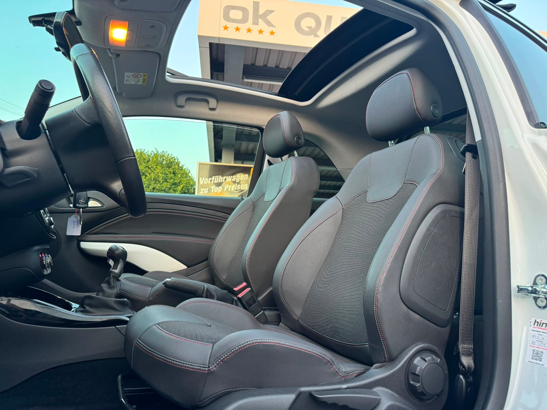 OPEL Adam 1.4 Turbo ROCKS S-image-12