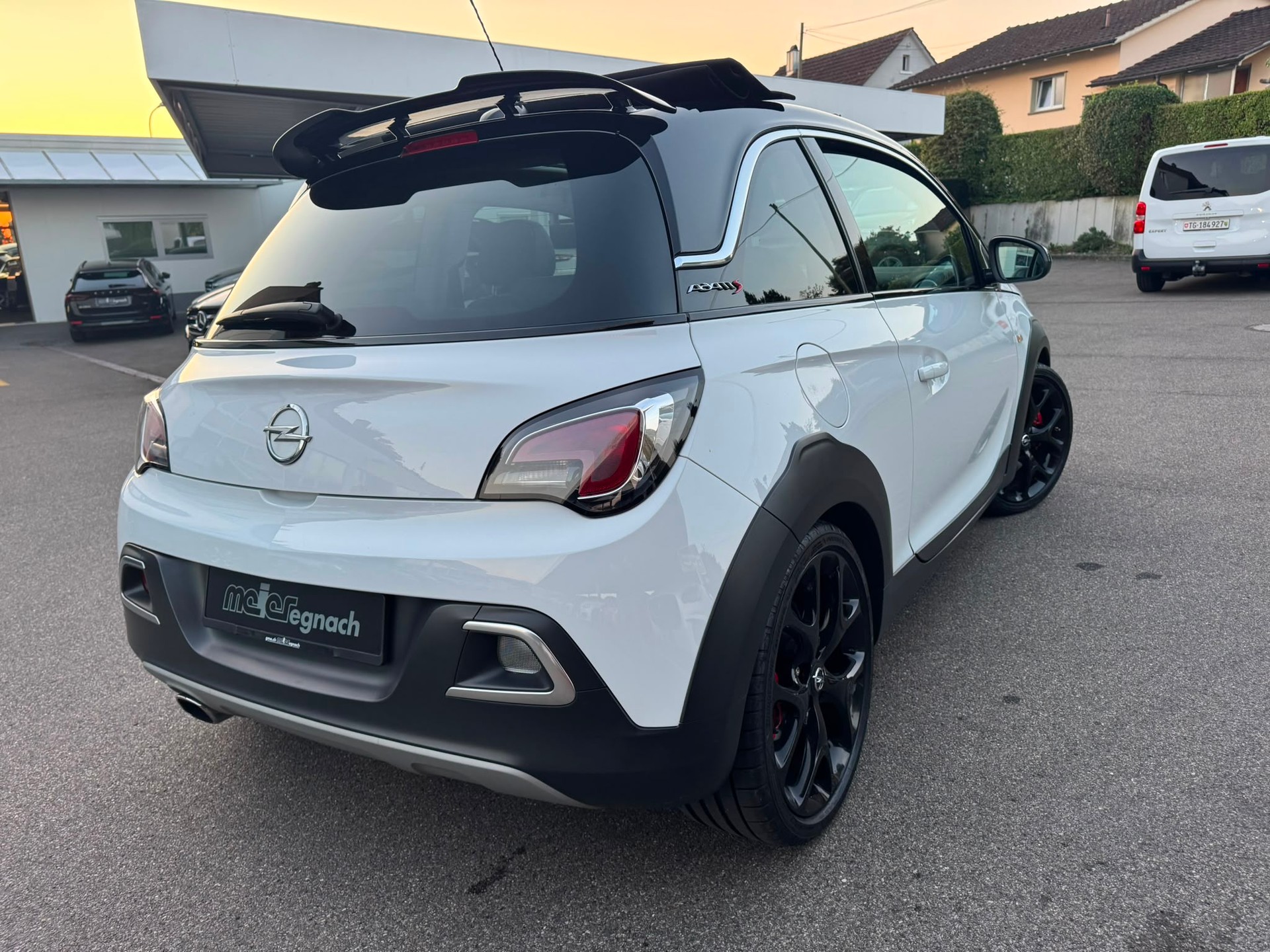 OPEL Adam 1.4 Turbo ROCKS S-image-8