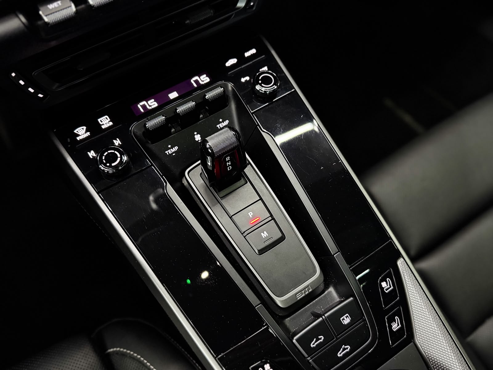 PORSCHE 911 Carrera 4S PDK-image-22
