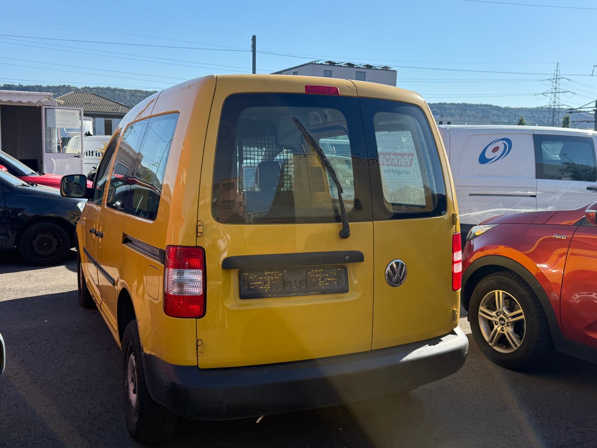 VW Caddy 2.0 TDI 4Motion-image-2
