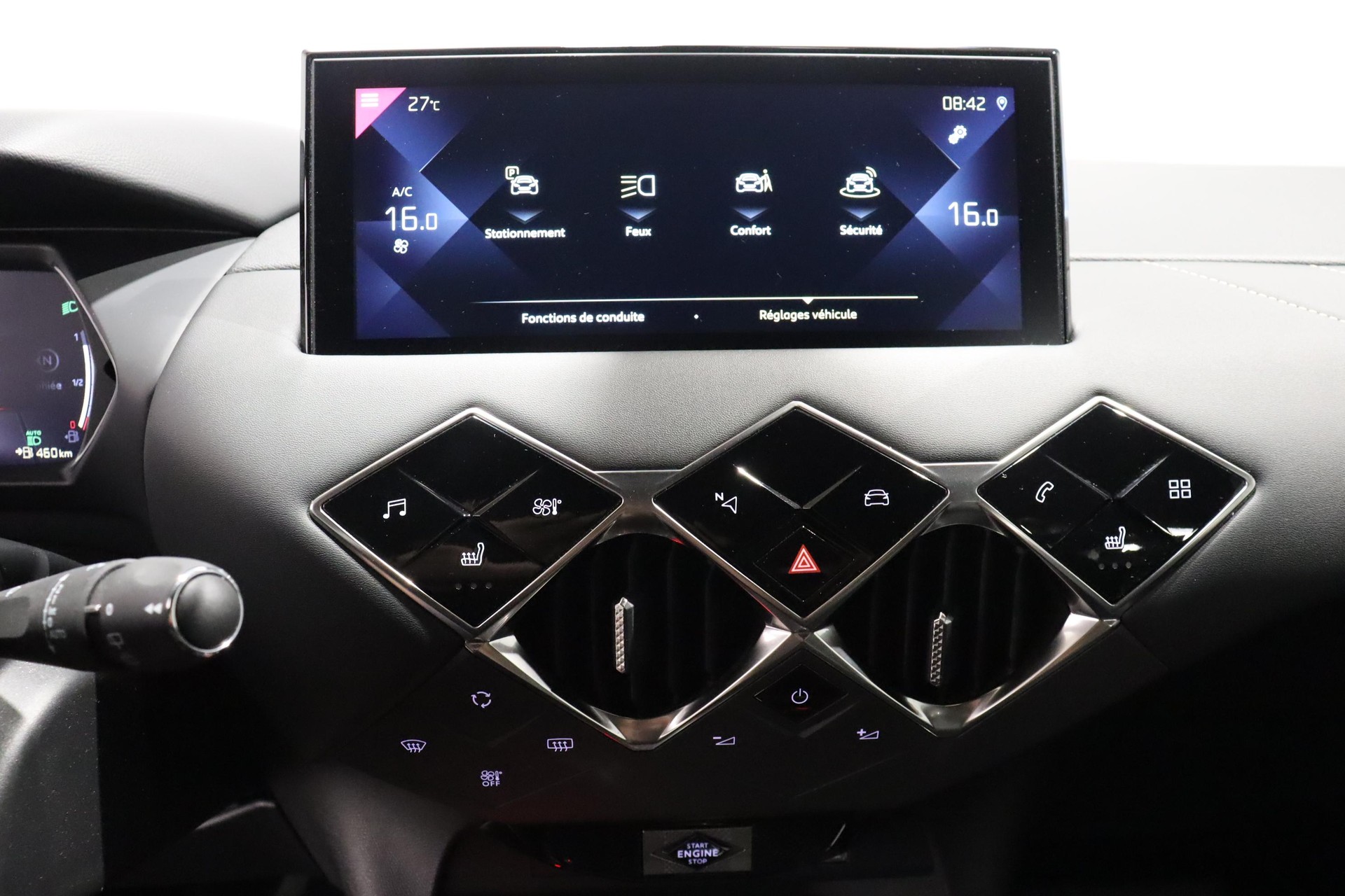 DS AUTOMOBILES 3 Crossback 1.2 PureTech 130 Bastille-image-12