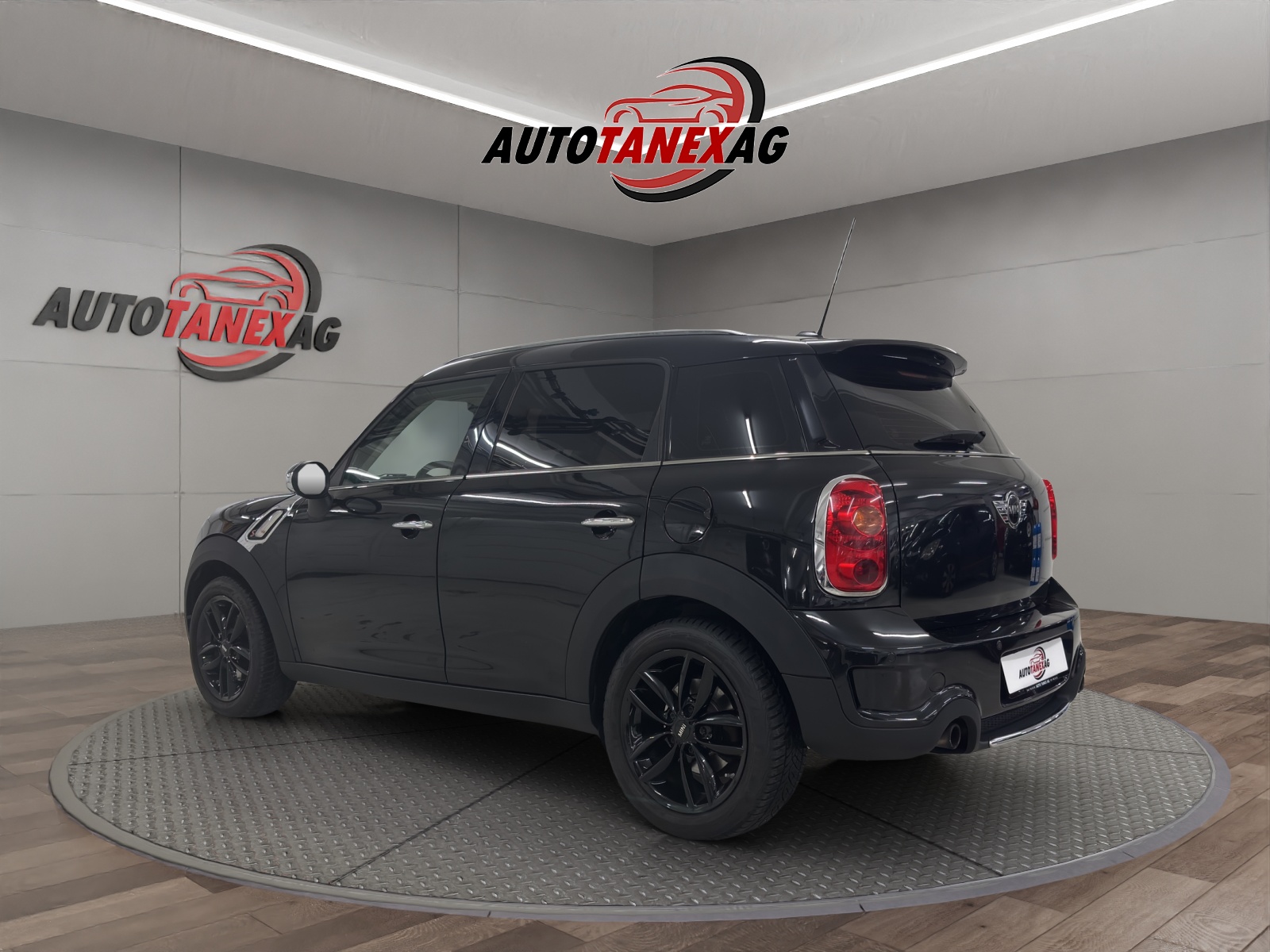 MINI Countryman Cooper S ALL4 Steptronic-image-2
