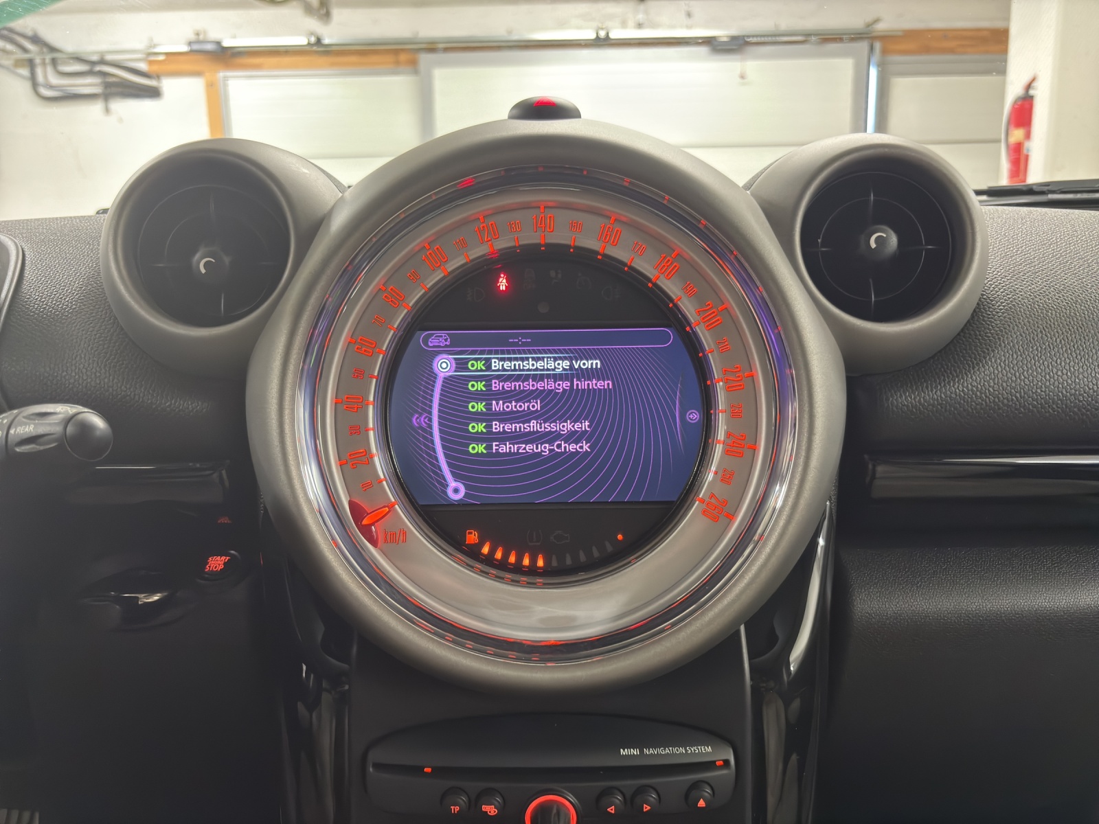 MINI Countryman Cooper S ALL4 Steptronic-image-22