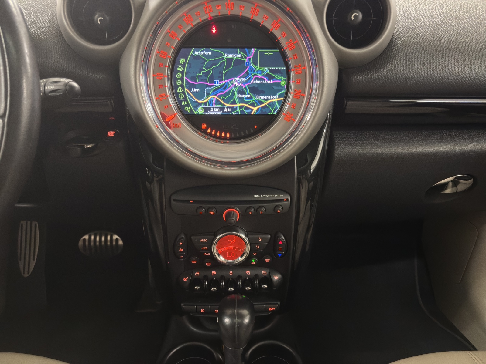 MINI Countryman Cooper S ALL4 Steptronic-image-15